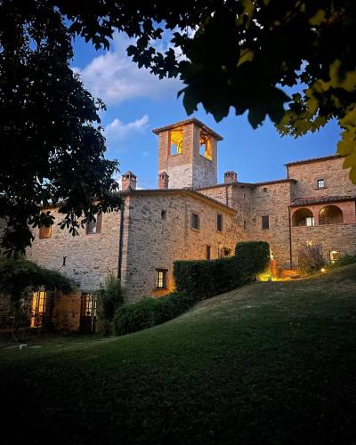 Montelovesco Hotel | Life Hotels Abbazia San Faustino Resort