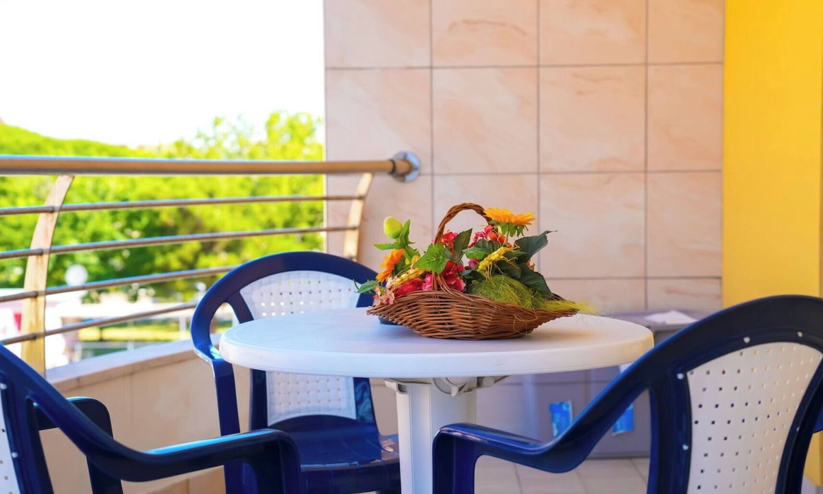 Villa Rosa Apartment | Lovely apartment for 4 people with A/C, WIFI, private pool and balcony