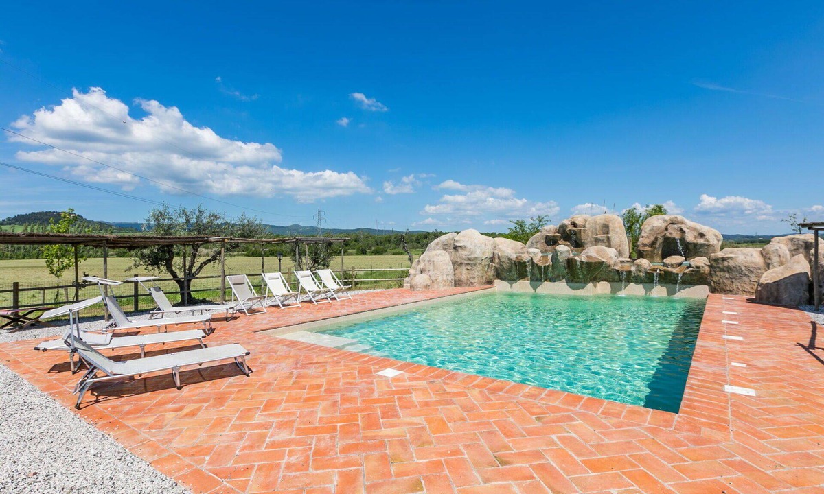 Guardistallo Apartment | Lovely apartment for 4 guests with WIFI, A/C, pool, patio, pets allowed and panoramic view