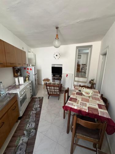 Forli del Sannio Apartment | Lucy Home