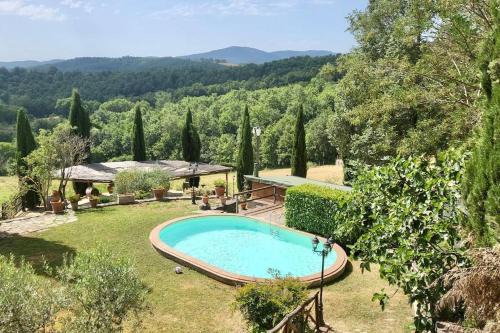 Anghiari House | Luxury 1-bedroom house with the pool in Tuscany.