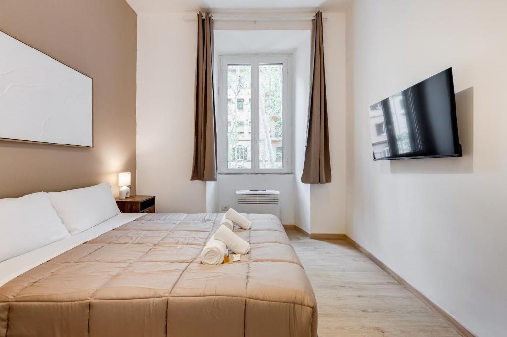 Salario Apartment | Luxury 4BR Apartment Newly Renovated, 2 Bathrooms, Smart Tv