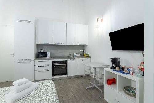 Pavia Apartment | Luxury Suite {Fuga Romantica } Ponte Coperto