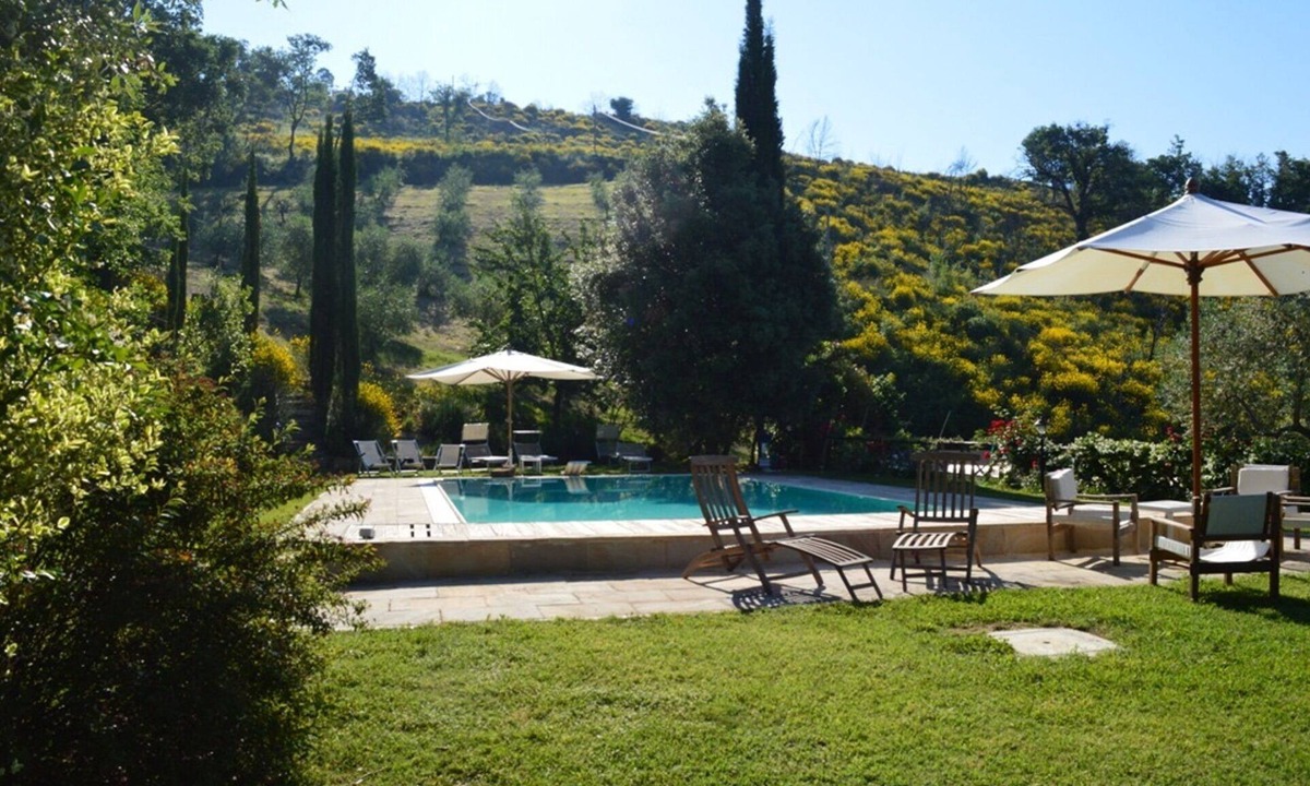 Montelovesco Villa | Luxury Villa with large Pool and breathtaking mountain views