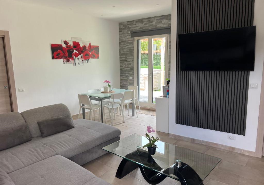 Milan Apartment | Mambo House