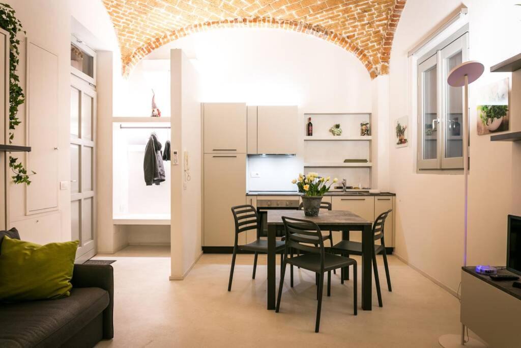 Casale Monferrato Apartment | MAMELI PREMIUM by IDEA MONFERRATO sas