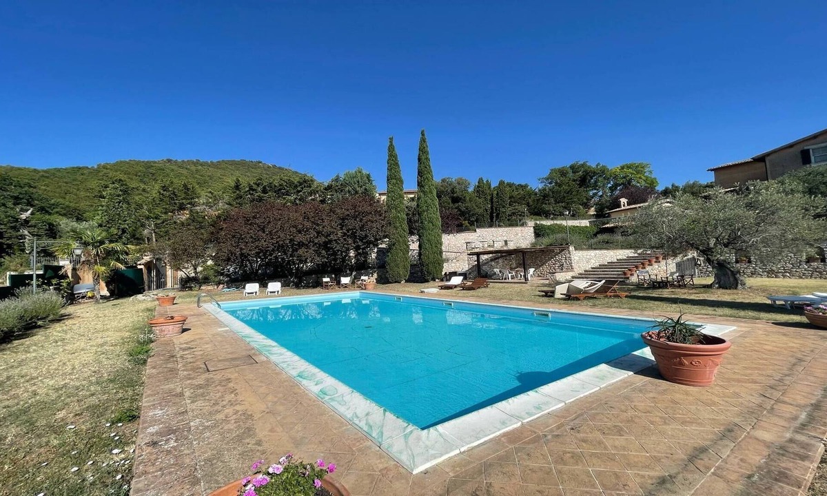 Baiano Apartment | Manor Rico 12 - Big mansion with pool and private garden