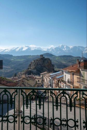 Roccascalegna Apartment | Marienplatz Suite