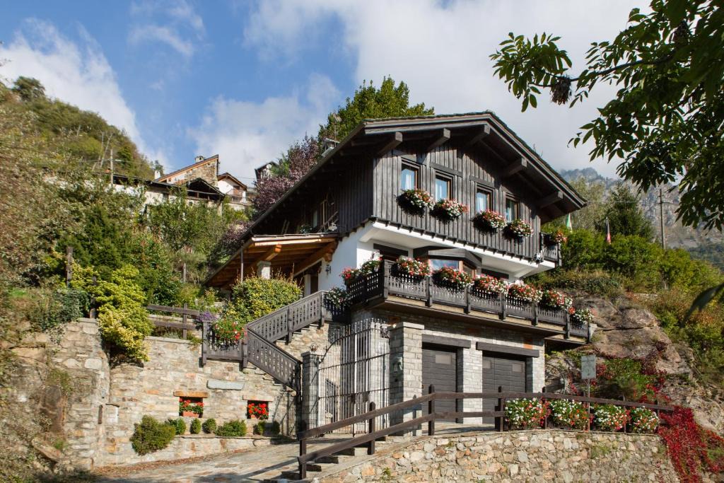 Perloz House | Masoun dou Caro