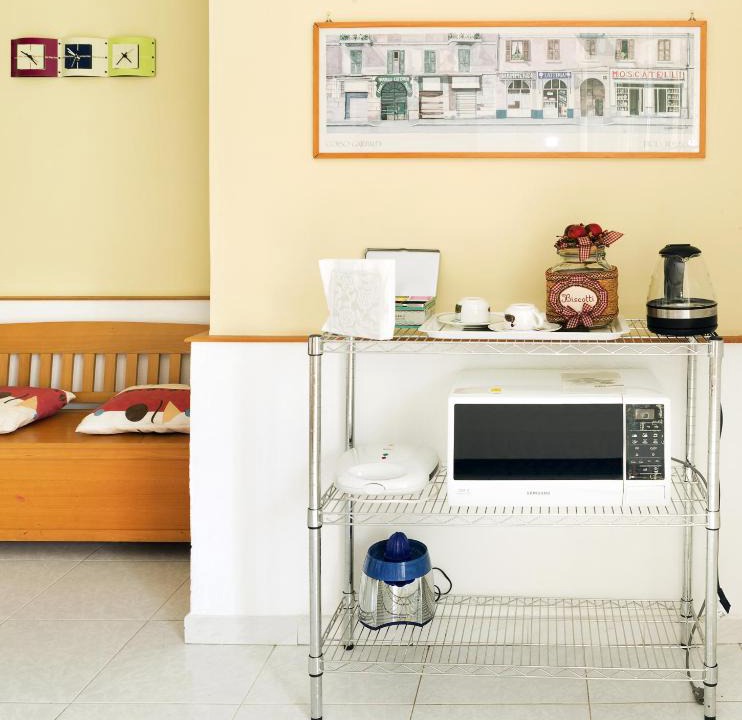 Caserta House | Merola Sisters Holiday Home