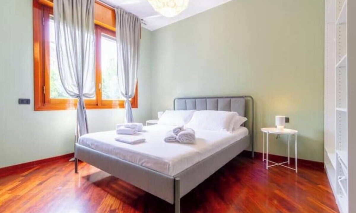Citta Studi Apartment | Metro & Design Studio | Super Clean | Near Downtown
