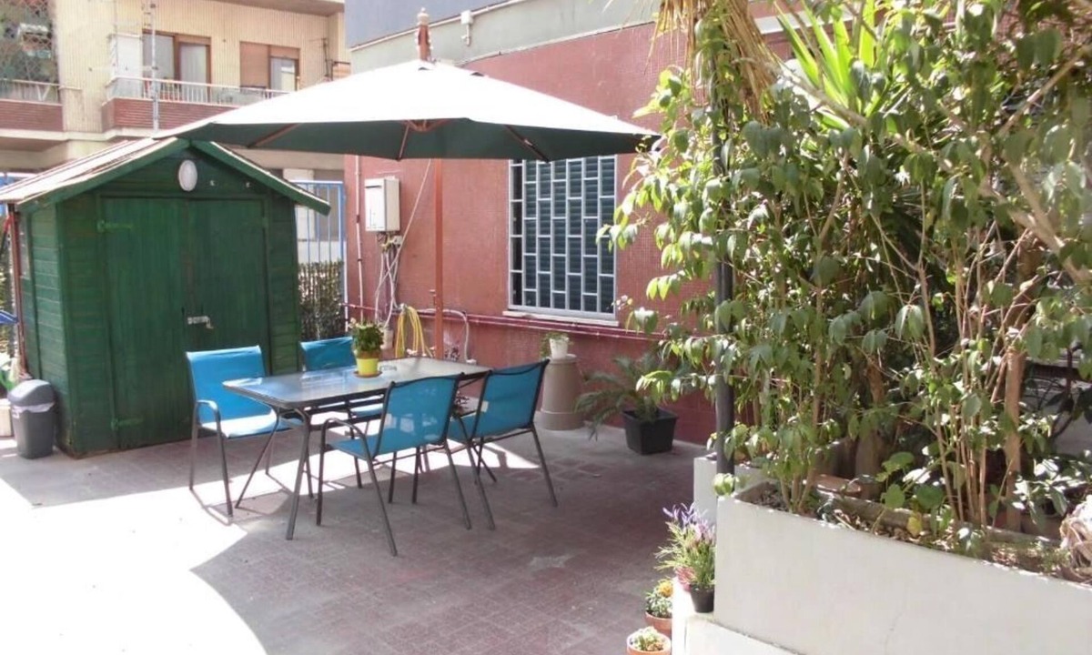 Universita House | Mikasa Piazza Bologna