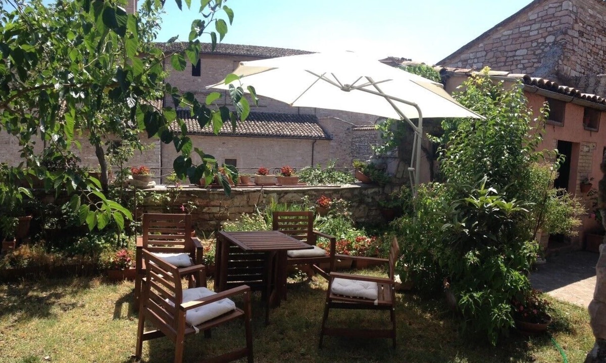 Spello House | MIMOSA HOUSE with panoramic garden in the historic center of Spello