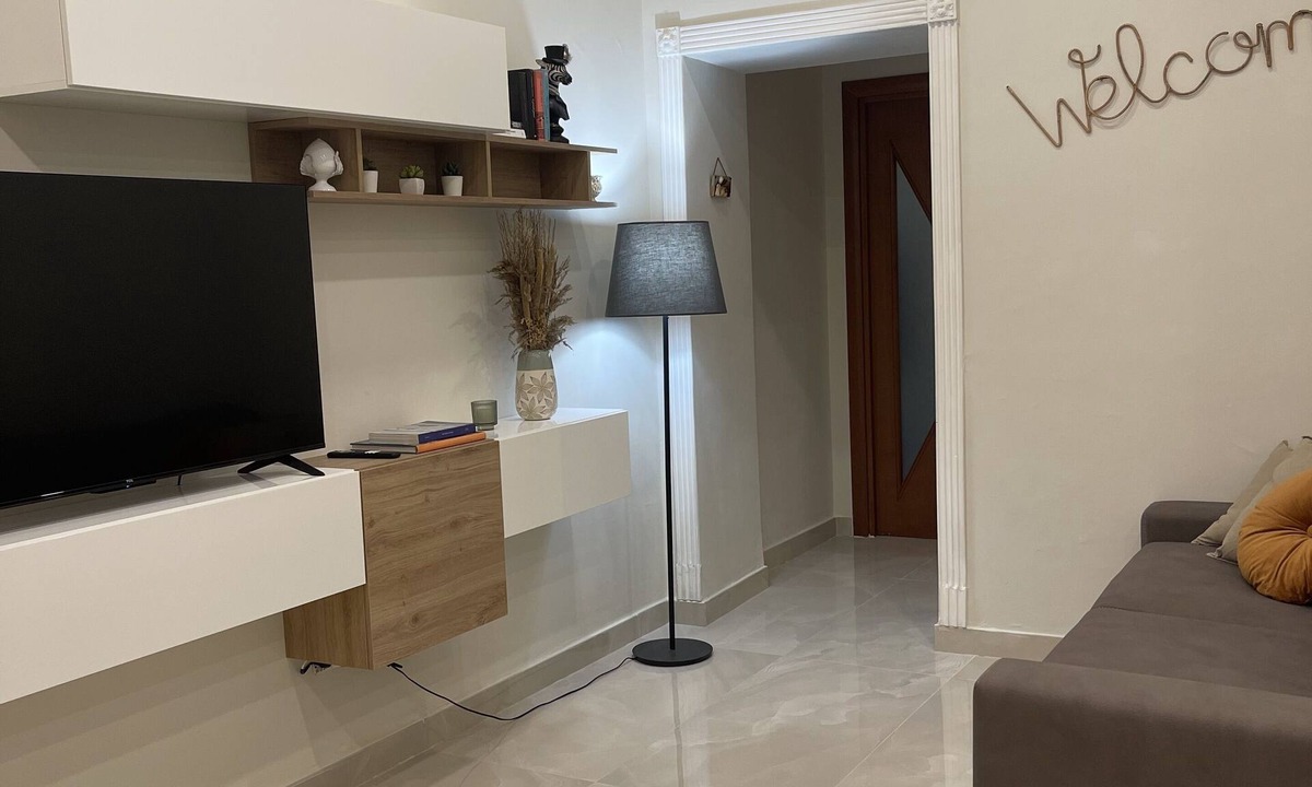 Historical Center Apartment | Miracles on 32nd street
