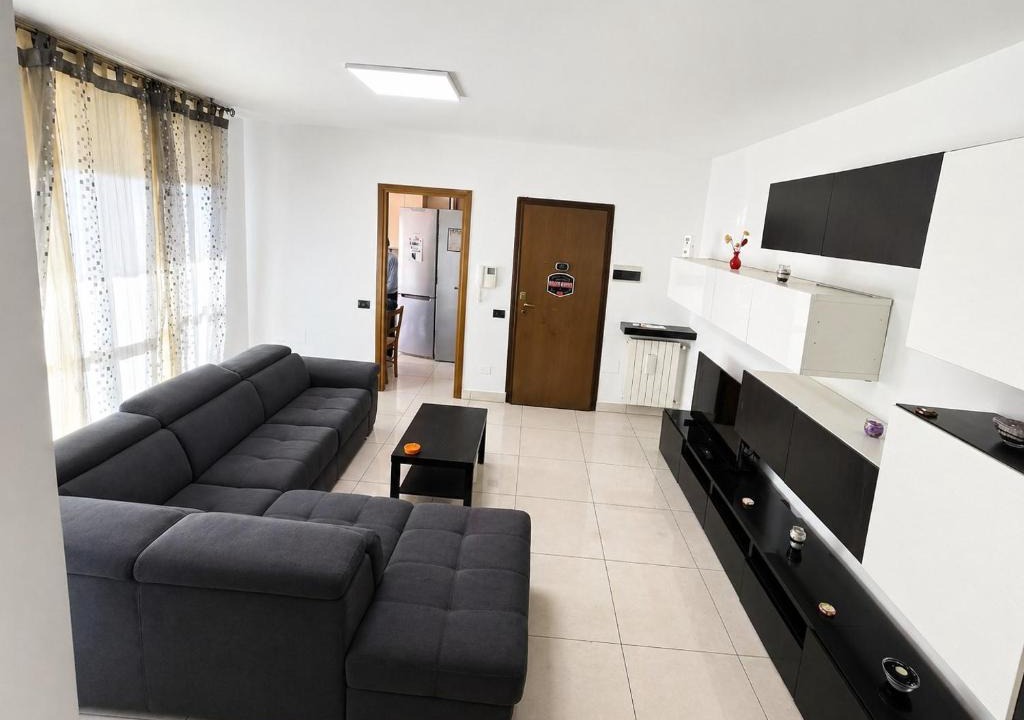 Binasco Apartment | Mirasole Home Casa Vacanze Accogliente a Binasco