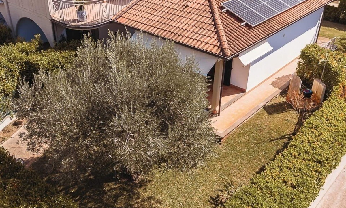 Marina di Casal Velino Villa | Modern detached villa in residential area only 140 mt from the sea.