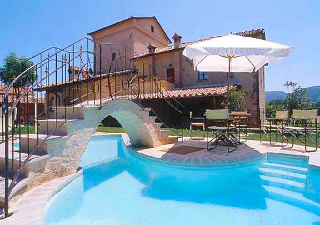 Piosina Villa | Monastery Birbino