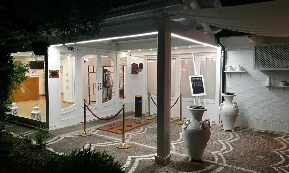Lusciano Hotel | Motel 24h