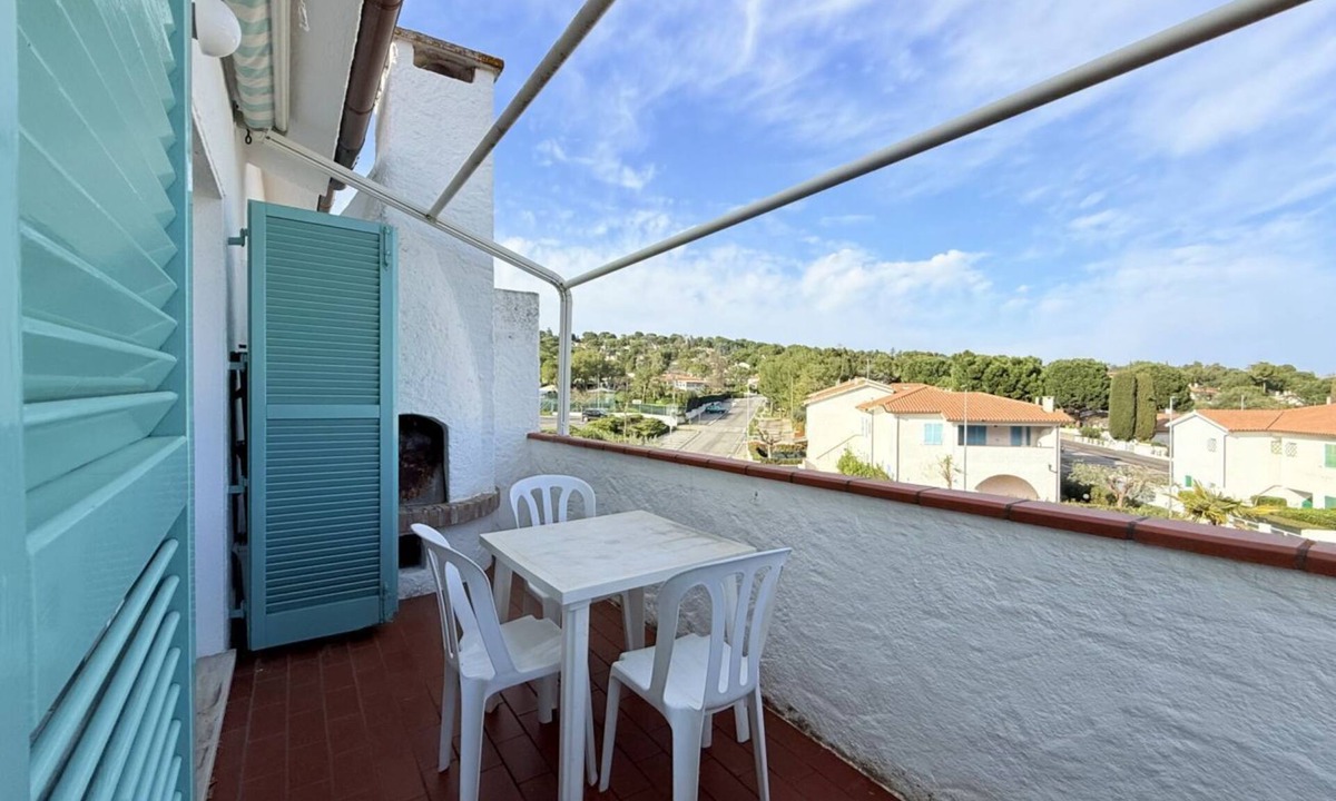 Villaggio Taunus Apartment | N307 - Numana, bright two-room apartment with balcony