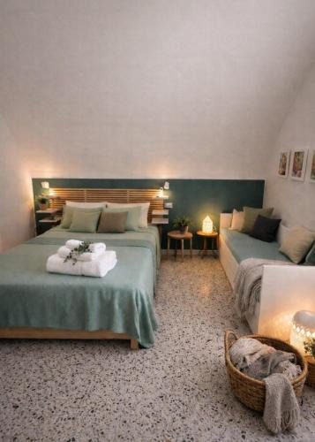 Naples City Centre Apartment | Neapolitan modern loft