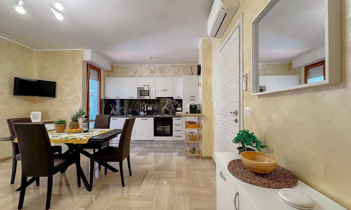 Porto San Giorgio Apartment | Near marina & promenade + free parking