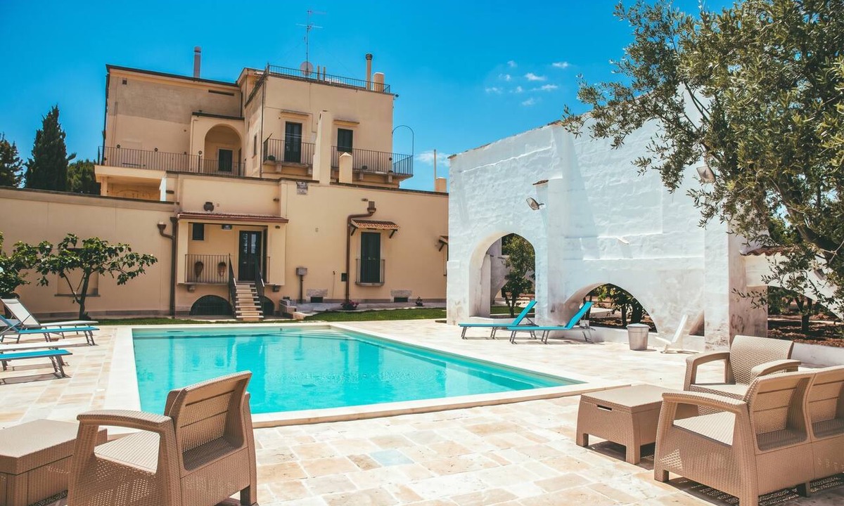 Sannicandro di Bari Apartment | Nella Apartment With Pool, Sannicandro di Bari, Italy