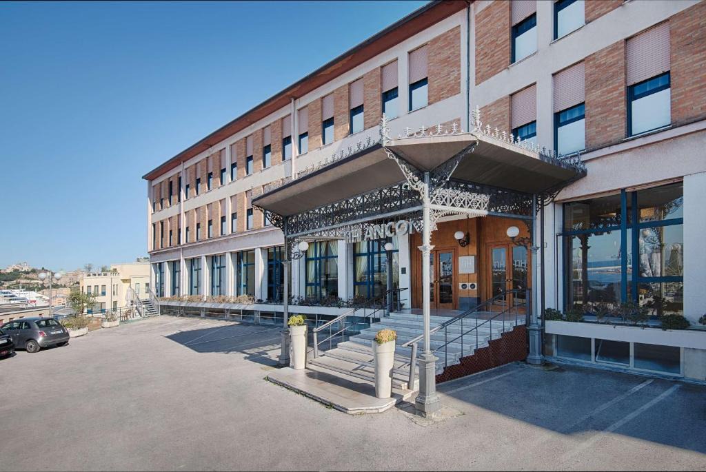 Ancona Hotel | NH Ancona