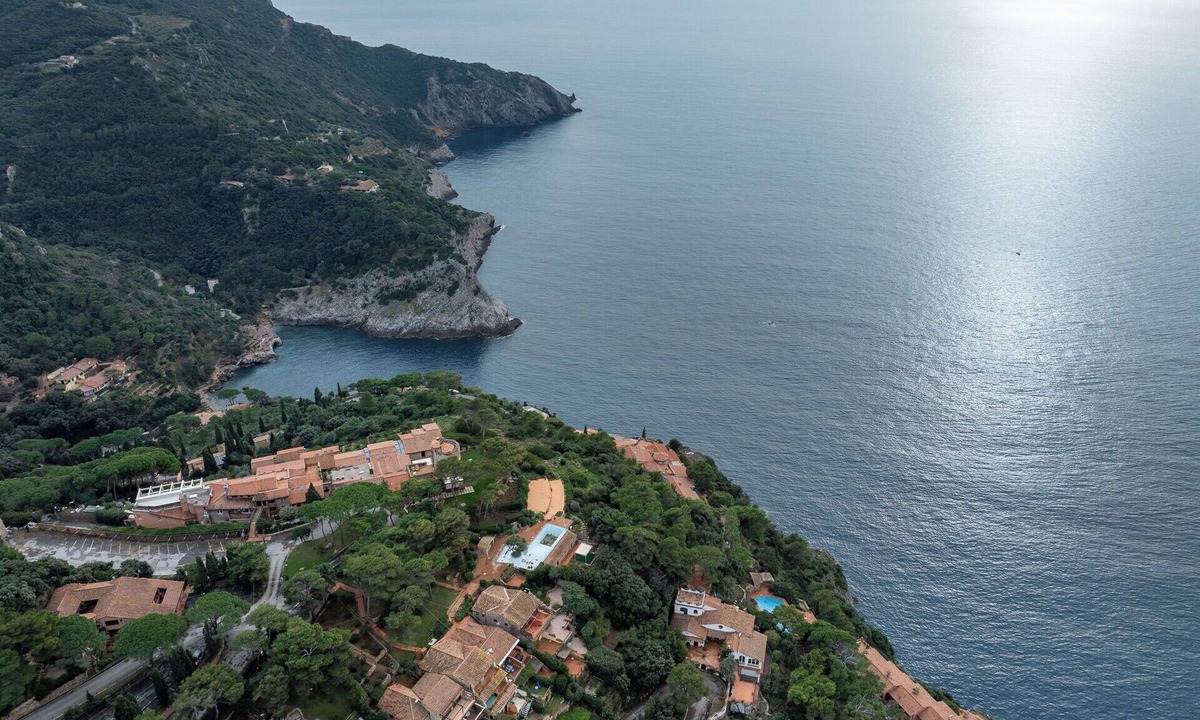 Cala Piccola Apartment | Nice apartment for 4 guests with pool, WIFI, A/C, TV, terrace, pets allowed and panoramic view