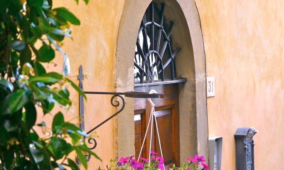 Cortona Apartment | Nice apartment for 4 guests with WIFI, hot tub, A/C, TV and panoramic view