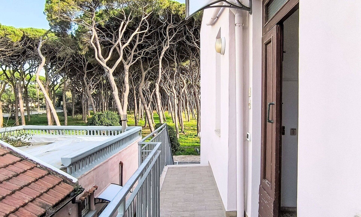 Follonica Apartment | Nice apartment for 6 guests with WIFI, TV, terrace and pets allowed