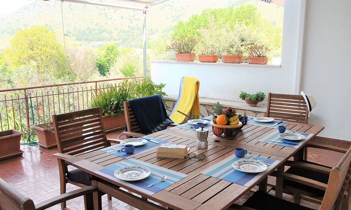 Sperlonga Apartment | Nice apartment for 7 guests with WIFI, A/C, TV, balcony and pets allowed