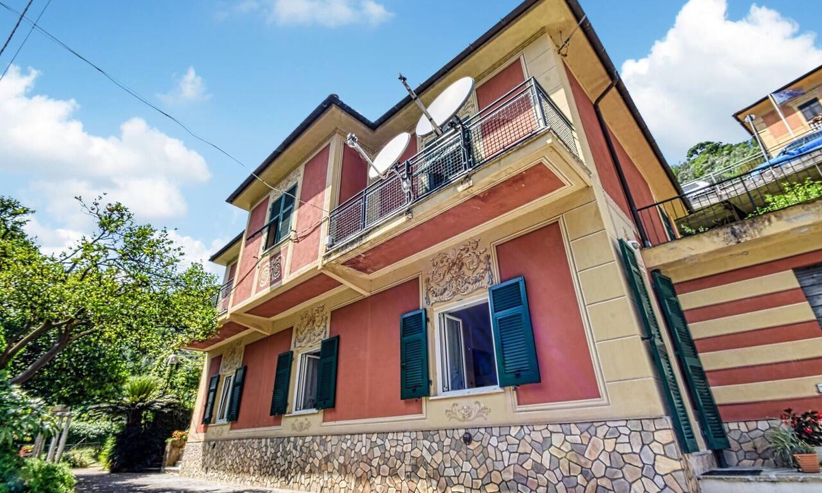 Recco Apartment | Nice apartment in Avegno with WiFi