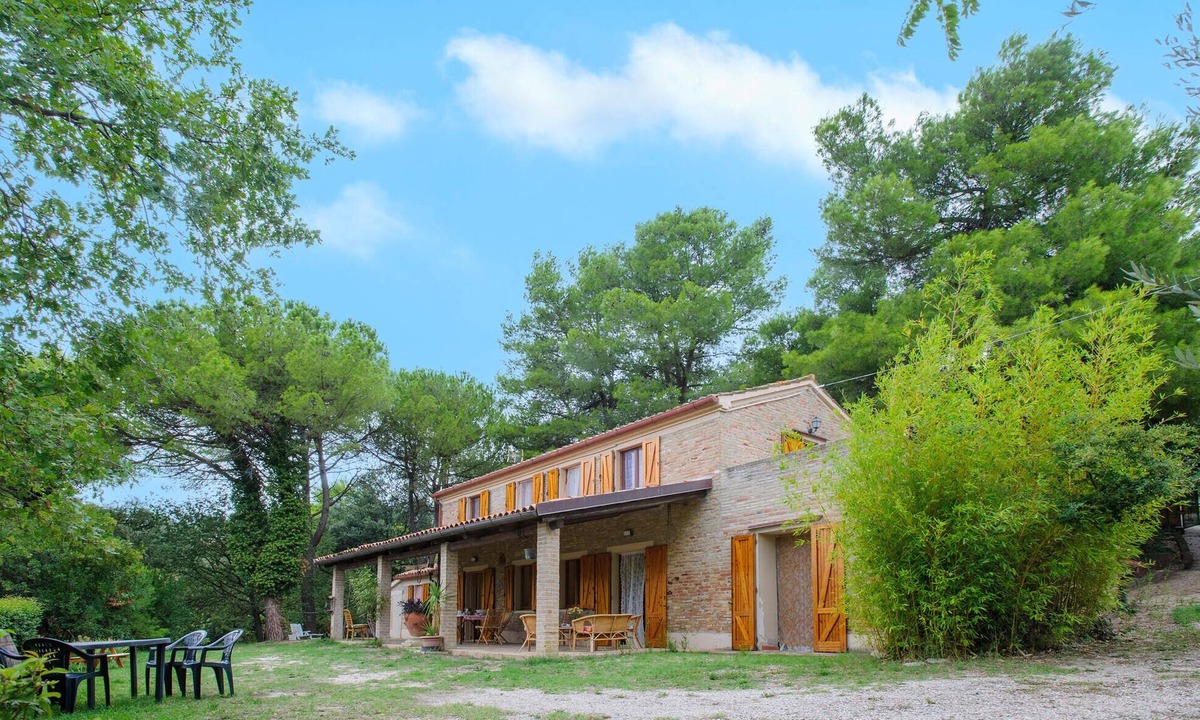 Serrungarina House | Nice home in Cartoceto with WiFi