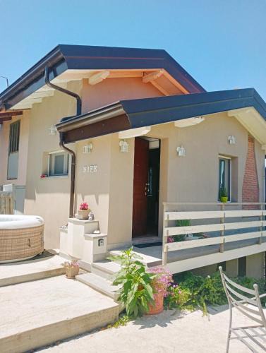 Nibbiano Villa | NiFe Tiny House - Secret Garden