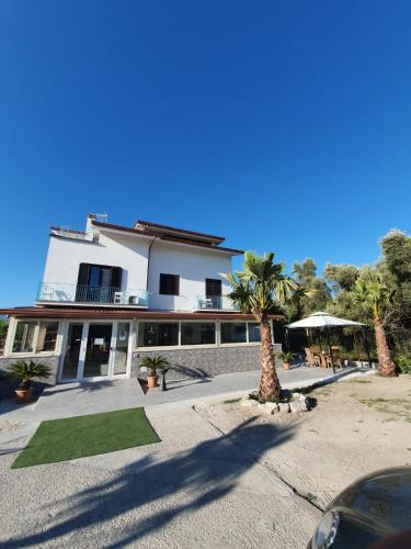 Fondi Bed & Breakfast | Ohana B&B