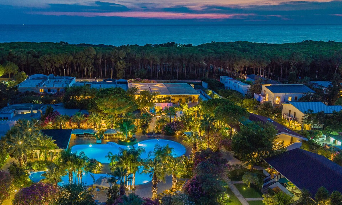 Laura Hotel | Oleandri Resort