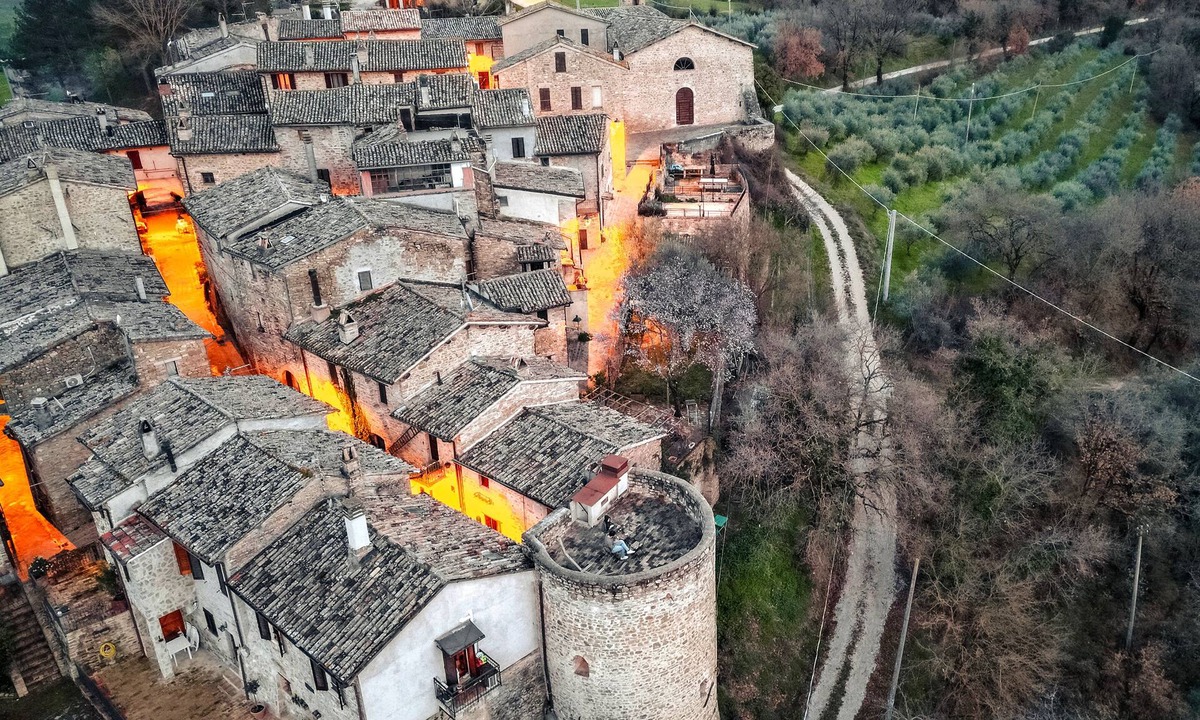 Torre del Colle Hostel | Ostello Bello Assisi Bevagna