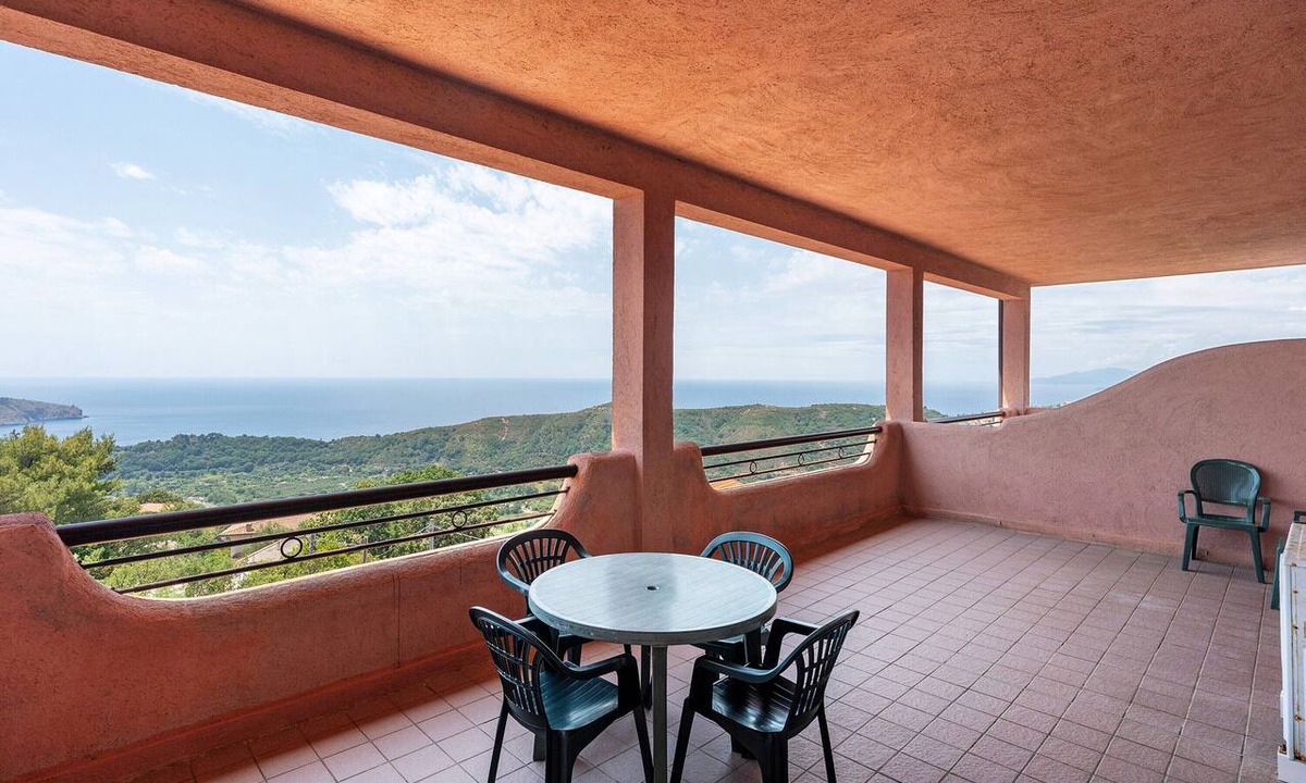 Palinuro Apartment | P.R. Club – Three-Room Enea 26 with Sea View, Private Terrace and Air Conditioning