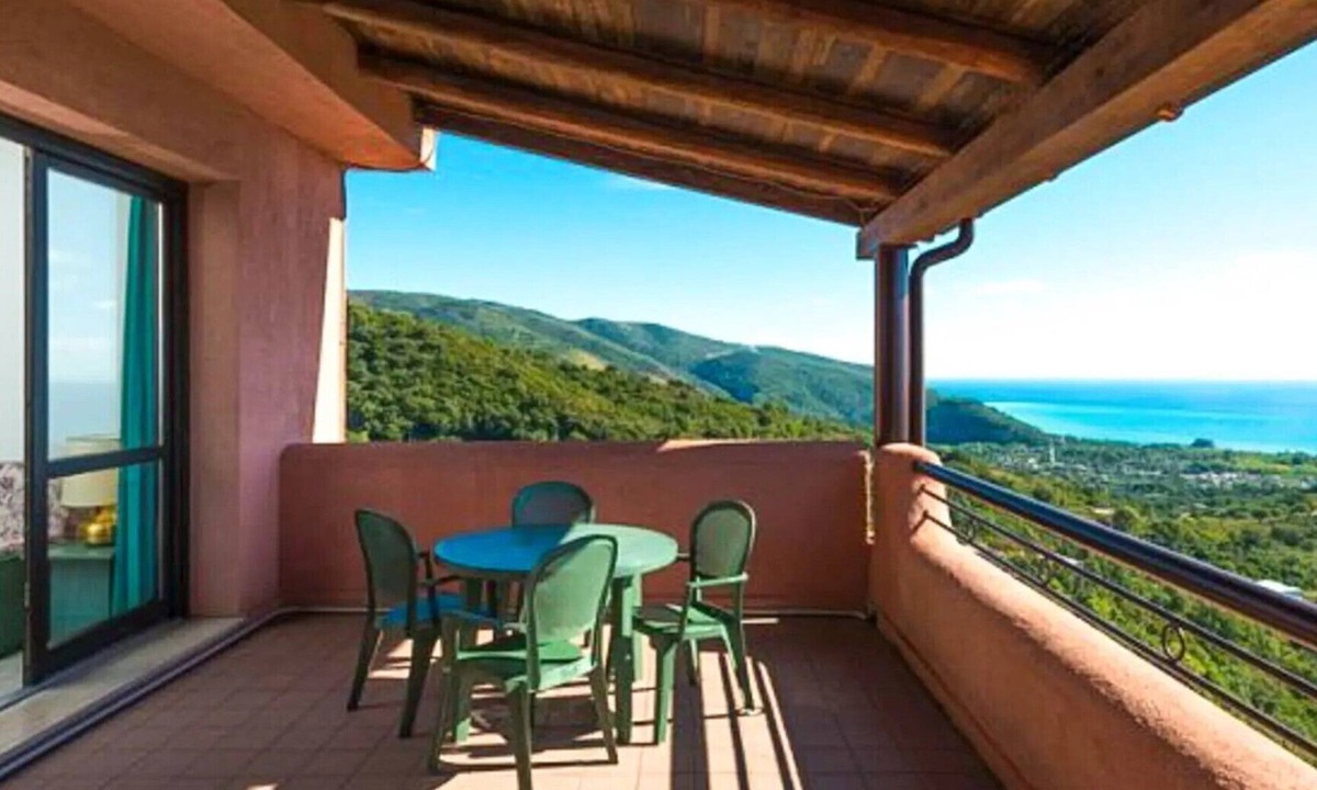 Palinuro Apartment | P.R. Club - Two-Room Faro 24 with Sea View, Private Terrace and Air Conditioning