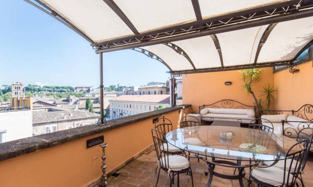 Terrace | Trastevere