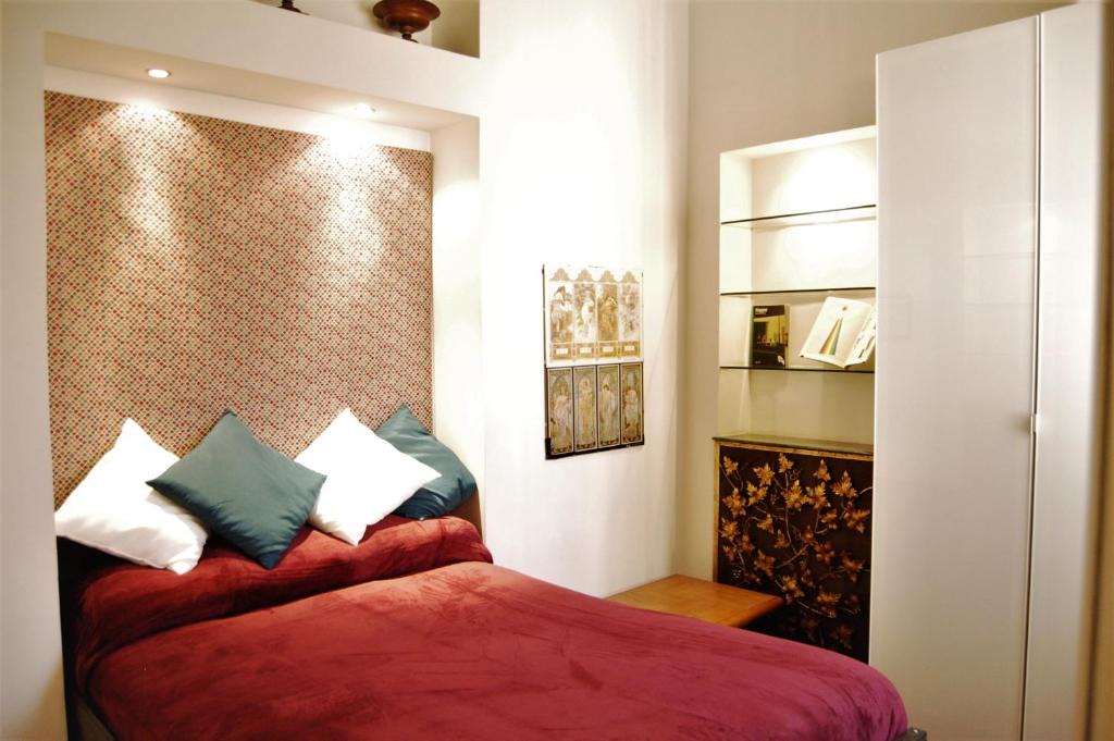 Rione VIII Sant'Eustachio Apartment | Pantheon Vita Apartment