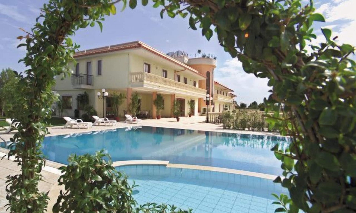 Corato Hotel | Parco Serrone