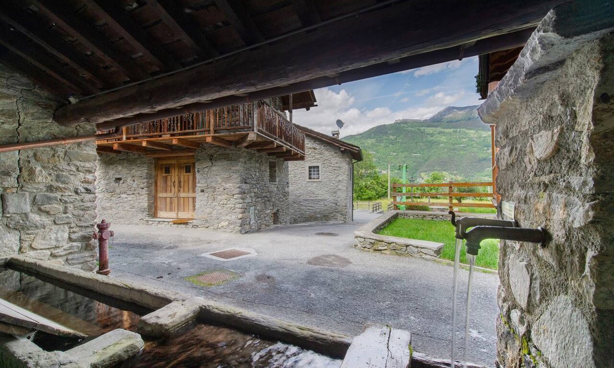 Morgex Cabin | Petite Maison in the Alps: Where Time Slows Down and the Mountains Welcome You