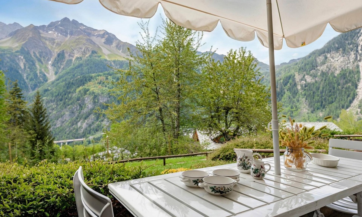Courmayeur Apartment | Plan Gorret Wonderful Apartment In Courmayeur, Courmayeur, Italy