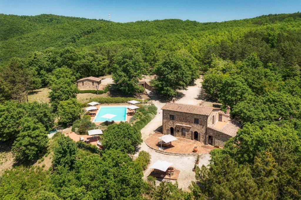 Radicondoli Villa | PODERE SANTA CROCE 10, Emma Villas