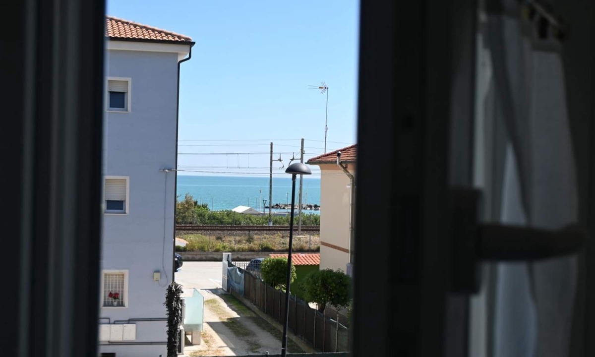 Porto Potenza Picena Apartment | PP09 - Porto Potenza, three-room apartment 100 meters from the sea