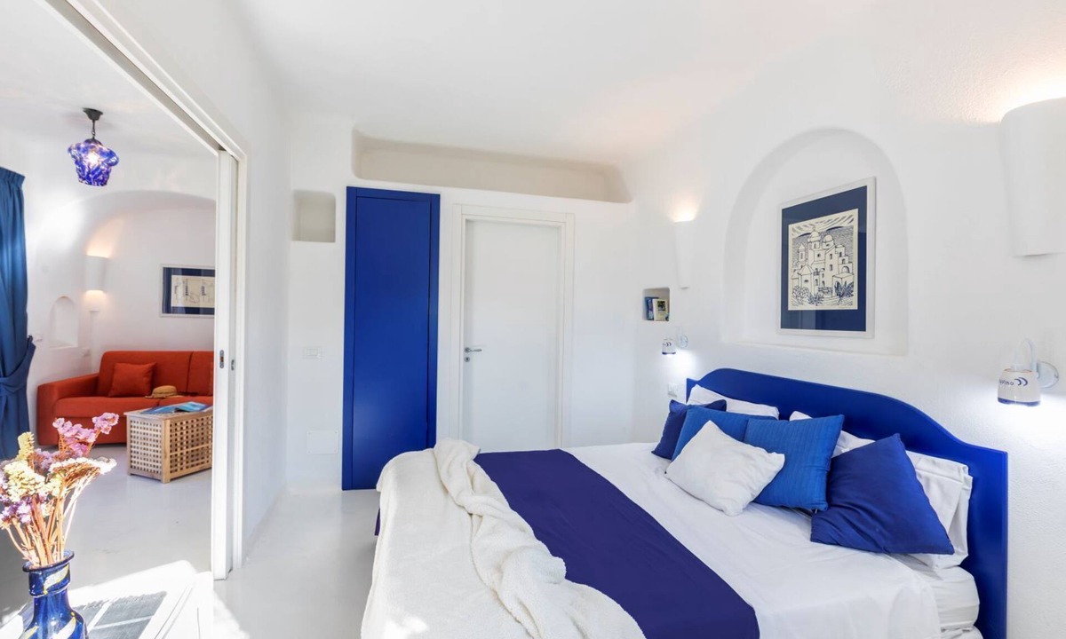Forio Resort | Prestige Two-Room Apartment with a wide terrace and outstanding sea view