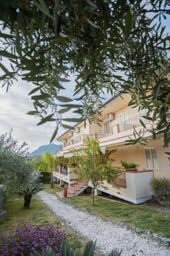 Praia a Mare Bed & Breakfast | Ravè