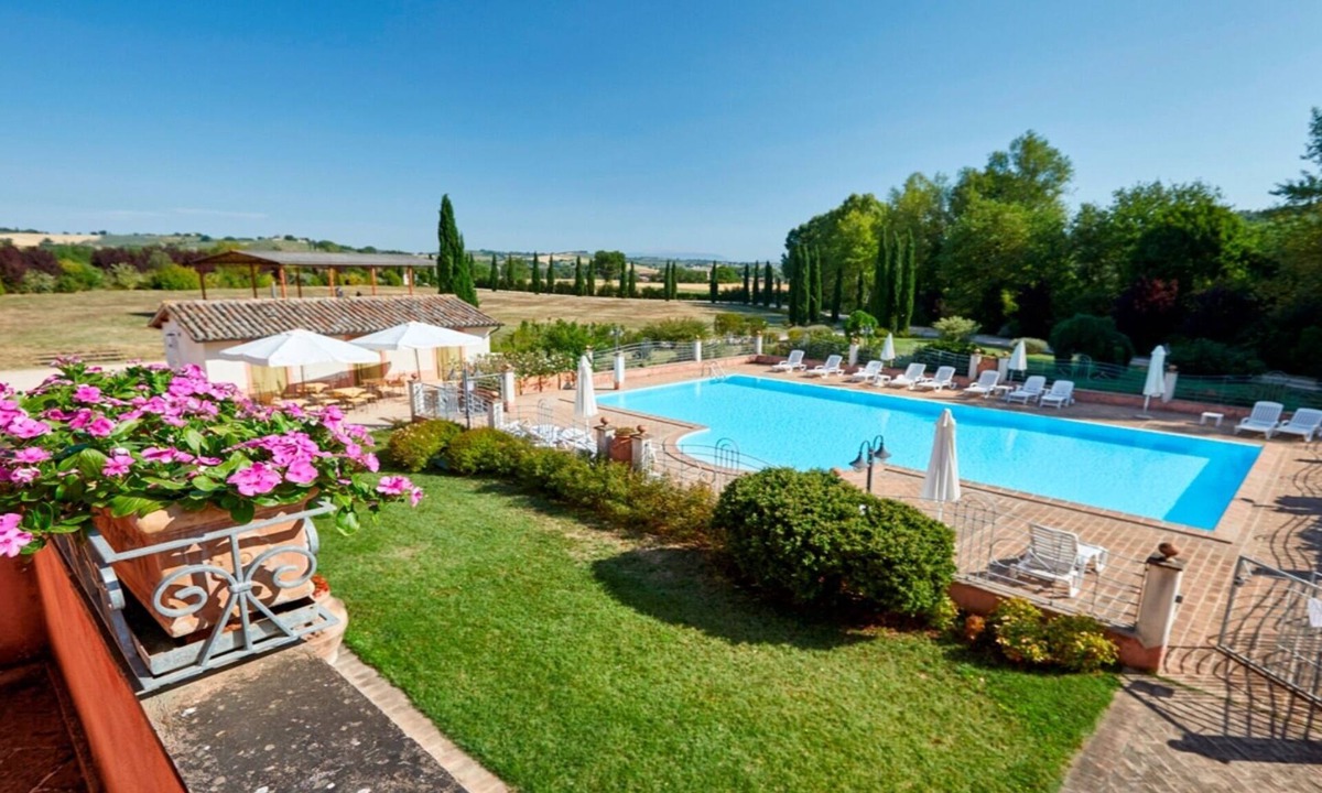 Uncinano House | Refined apartment in an ancient old mill (1600century). Umbria country side.