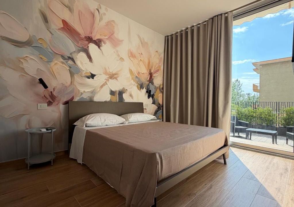 San Nicola La Strada Apartment | Reggia Palace - Heritage Rooms